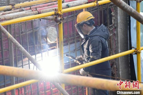 投資10億元！中建材合肥技術(shù)中心項(xiàng)目全面封頂 匯聚綠色建材創(chuàng)新力量，樹(shù)立施工現(xiàn)場(chǎng)材料選型標(biāo)桿
